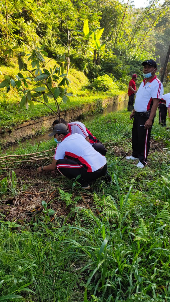 Gerakan Serentak Penanaman Pohon dan Kebersihan